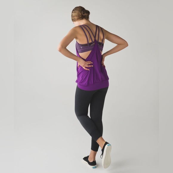 Lululemon Nouveau Limits Tank
Tender Violet - Picture 3 of 6